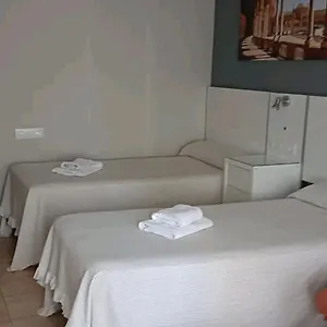 Apartamento Triana, 5 Mins Centro, Sevilla